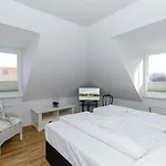 Haus Olymp 33 West Maisonette Strandnah Aufzug *