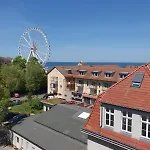 Haus Olymp 33 West Maisonette Strandnah Aufzug Kuehlungsborn
