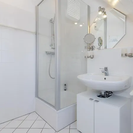 Haus Olymp 33 West Maisonette Strandnah Aufzug Apartamento