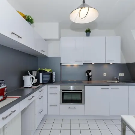 Haus Olymp 33 West Maisonette Strandnah Aufzug * Ostseebad Kühlungsborn