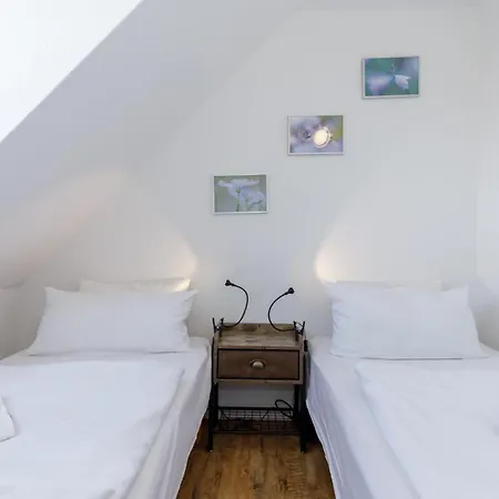 Haus Olymp 33 West Maisonette Strandnah Aufzug *