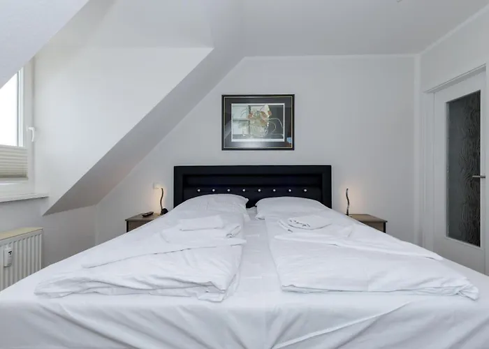 Haus Olymp 33 West Maisonette Strandnah Aufzug * Ostseebad Kühlungsborn