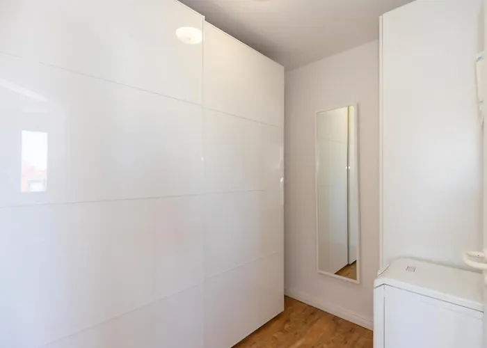 Haus Olymp 33 West Maisonette Strandnah Aufzug